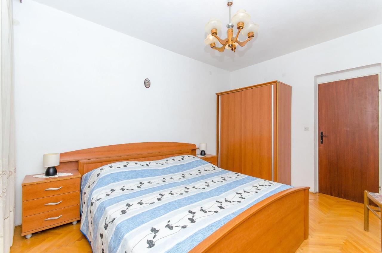 Apartments Kata Supetar Ngoại thất bức ảnh