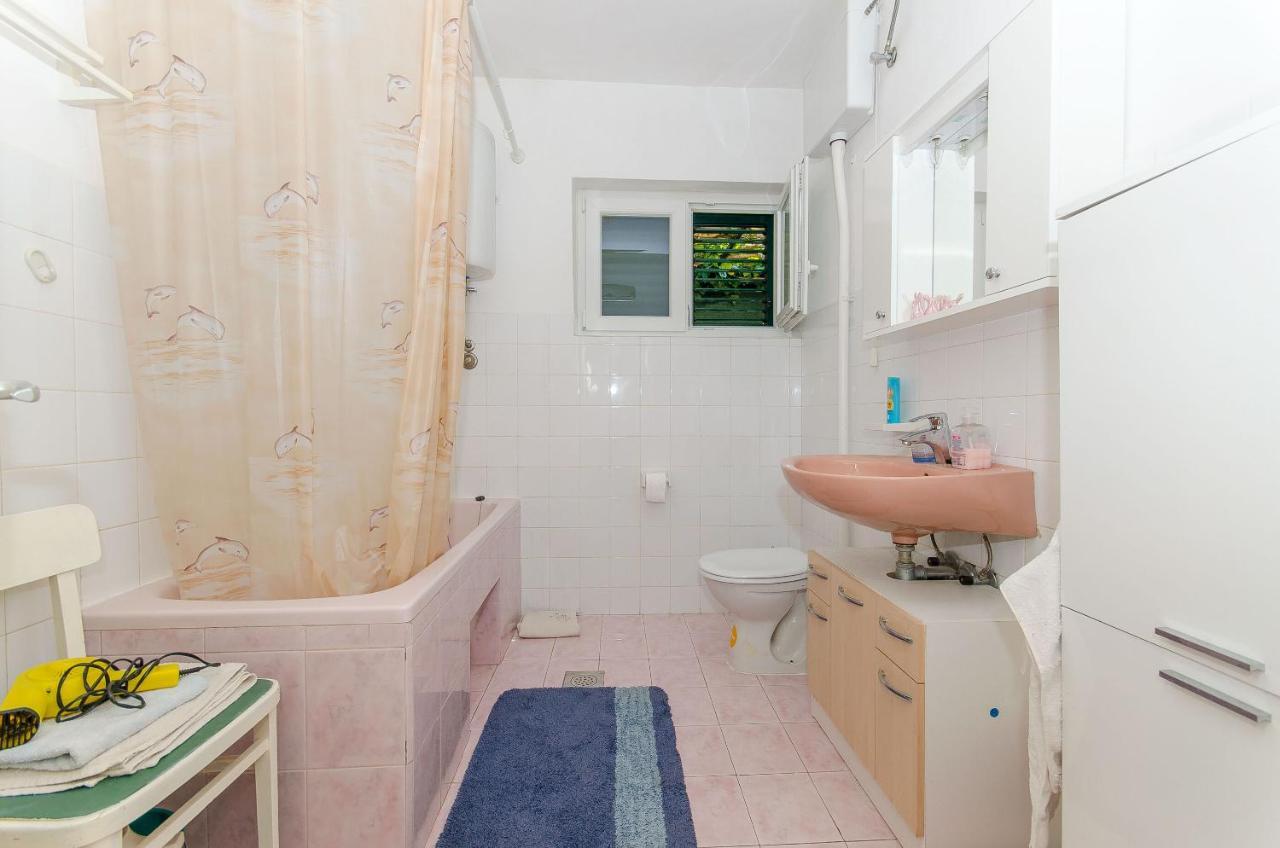 Apartments Kata Supetar Ngoại thất bức ảnh