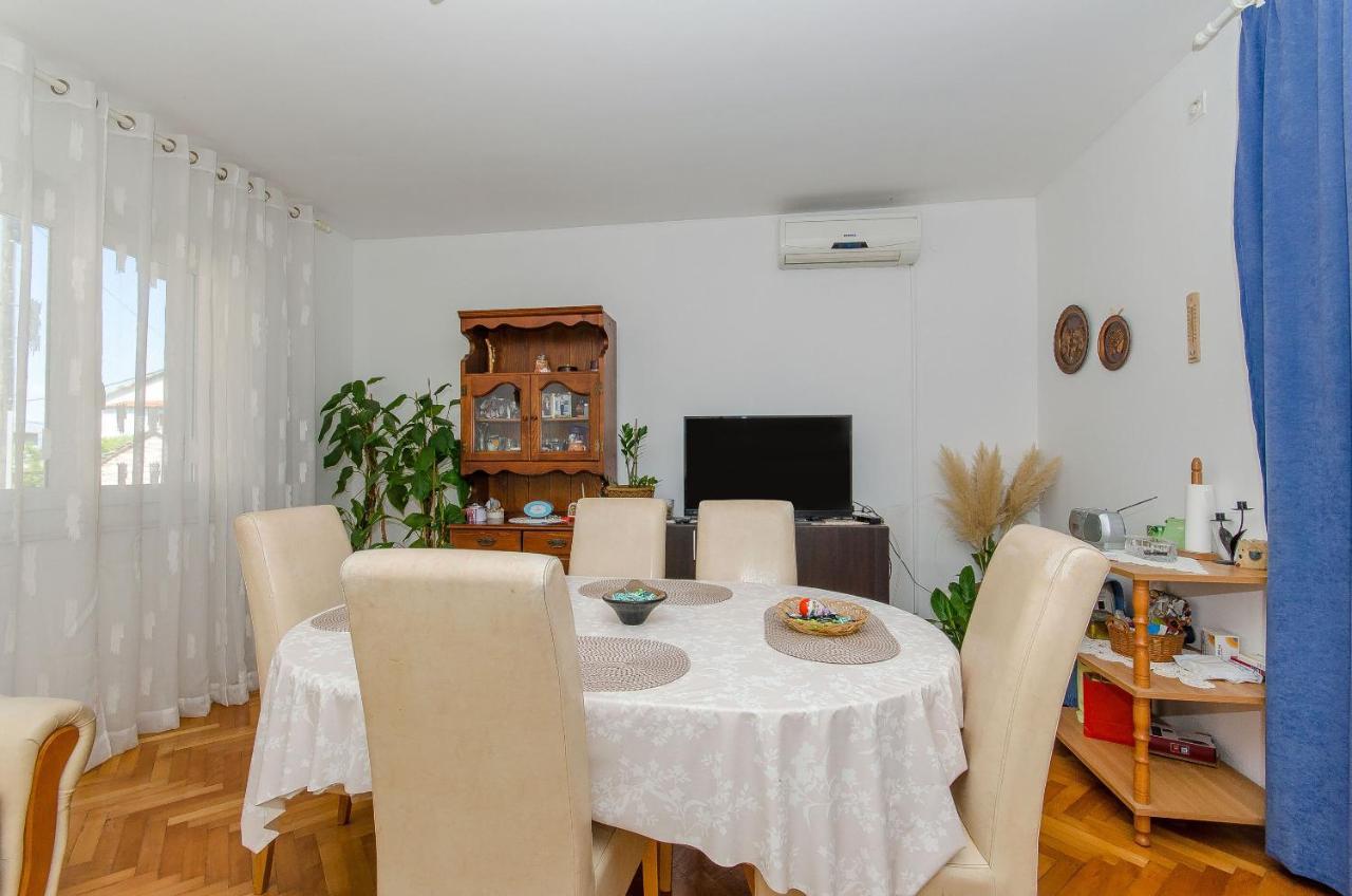 Apartments Kata Supetar Ngoại thất bức ảnh